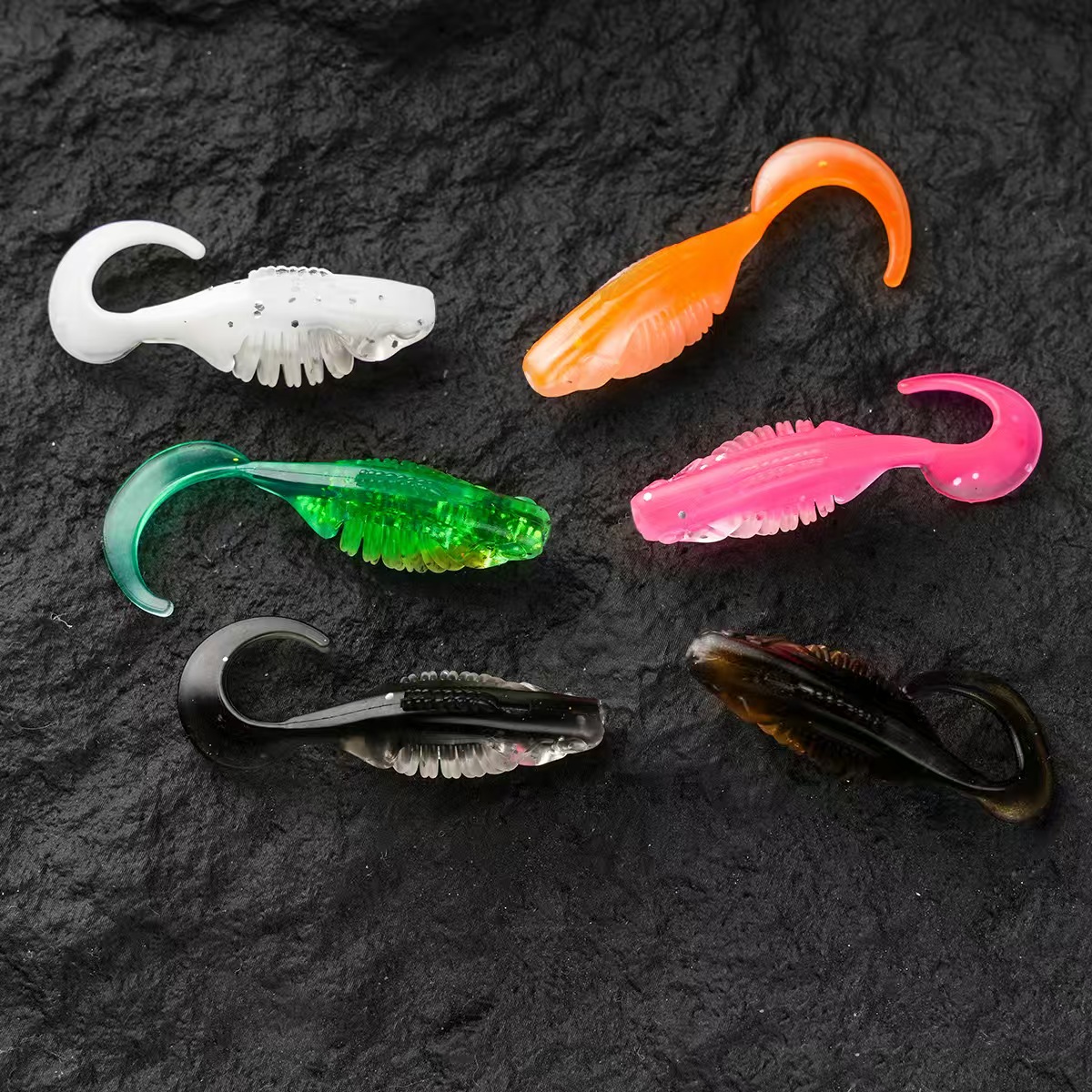 Cheery 15pcs/bag Artificial 4.5cm Soft Bait Bionic Worm Curly Tail Lure for Saltwater Marlin Bass Shark Ocean Boat Fishing PVC f – Soft Lure – view 5