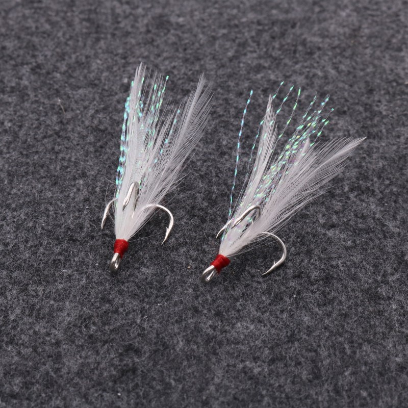 Aojin Blood Groove Feather Treble Hooks Triple Strengthened Big Eye Horse Mouth Lure Fishing Gear 50 Pack – Fishhook – view 1