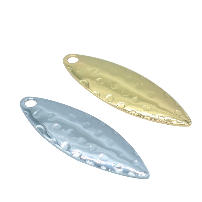 Lure Stainless Steel Live Bait Noise Tablet Sequin DIY Accessories 100 Pieces – Spoon & Spinner – view 1