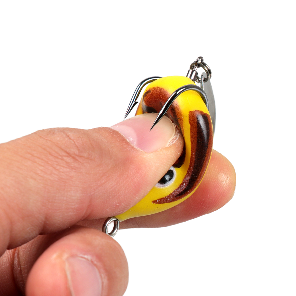 Thunder Modified Frog Lure 4cm 5.5g Floating Long Cast Topwater Snakehead Bass Bait – Frog – view 1